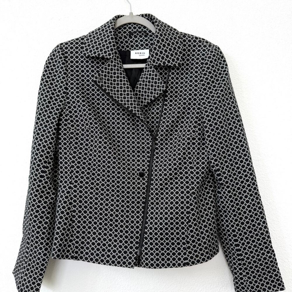 Akris Punto Designer Jacket Structured Minimalist Tailored Quiet Luxury Jacket 8